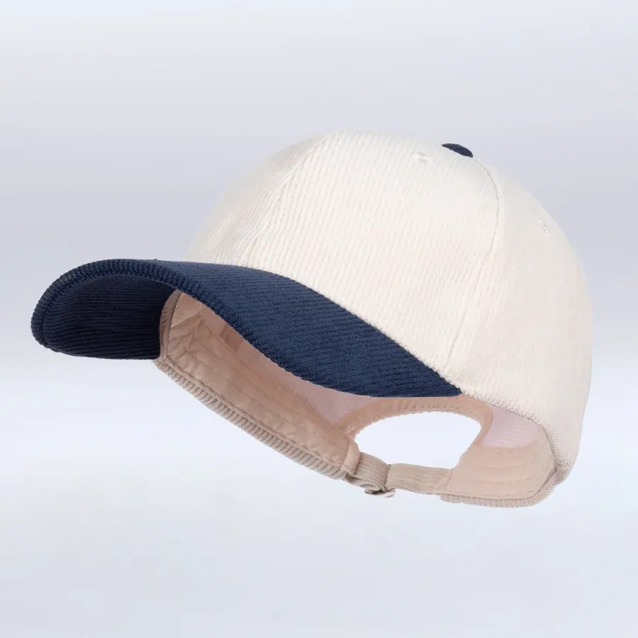 Jockey de pana con visera de color